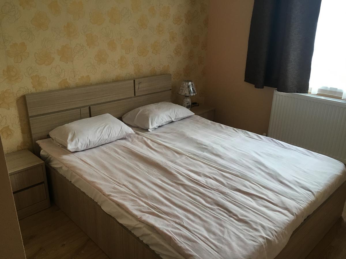 Kmg Hotel Khashuri Εξωτερικό φωτογραφία